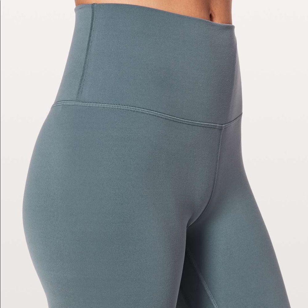 Lululemon Align 21